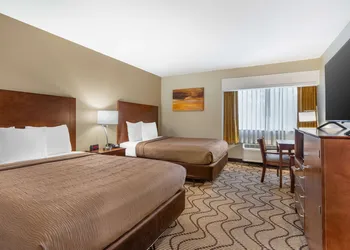 Best Western John Muir Inn hotel thumbnail 8