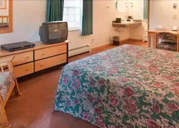 Harborview Inn hotel thumbnail 5