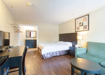 Hotel Moncton hotel thumbnail 3