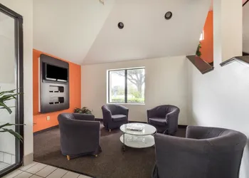 Motel 6 Dallas, TX - Northeast hotel thumbnail 5