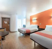 Motel 6 Dallas, TX - Northeast hotel detail image 7