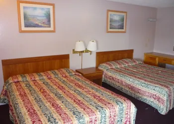 Nice Inn Yuba City hotel thumbnail 6