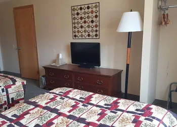 Knights Inn Grand Forks hotel thumbnail 6