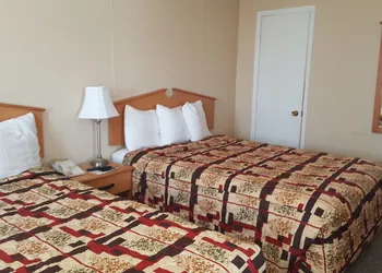 Knights Inn Grand Forks hotel thumbnail 8