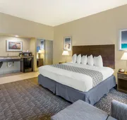 Best Western Naples Plaza Hotel hotel detail image 7