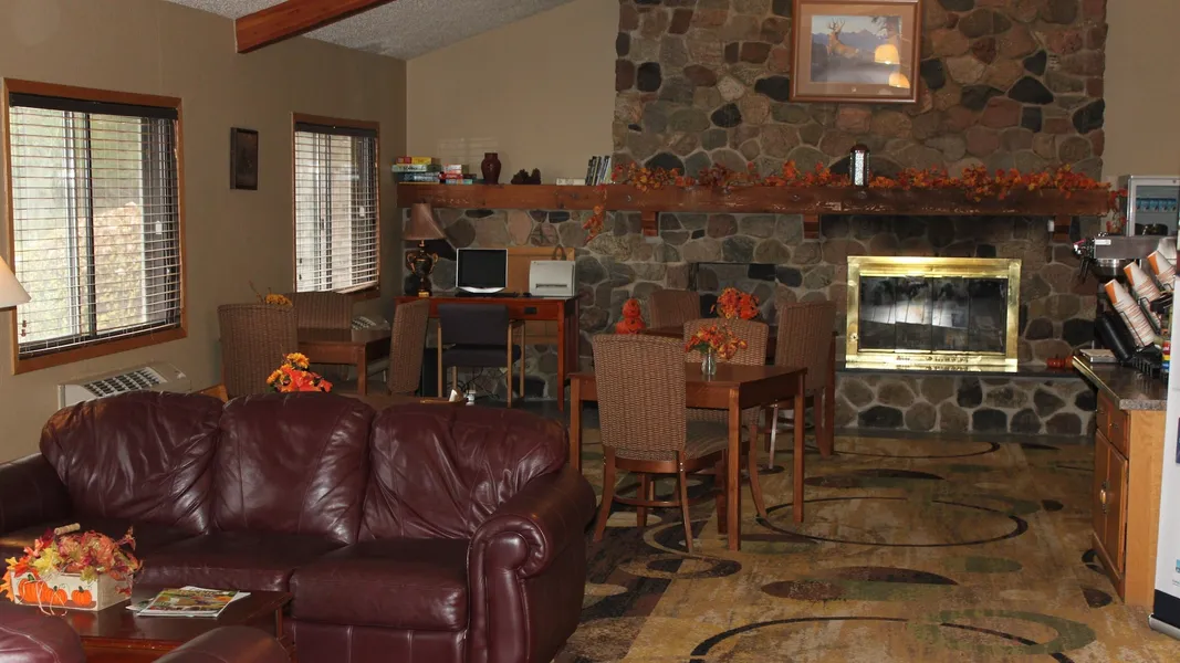 Boarders Inn & Suites by Cobblestone Hotels - Ripon hotel detail image 2