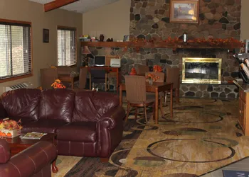Boarders Inn & Suites by Cobblestone Hotels - Ripon hotel thumbnail 5