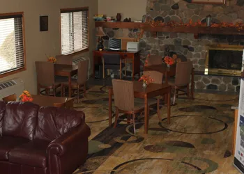 Boarders Inn & Suites by Cobblestone Hotels - Ripon hotel thumbnail 6