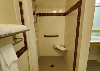 Boarders Inn & Suites by Cobblestone Hotels - Ripon hotel thumbnail 7