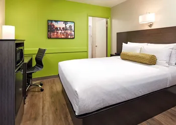 SureStay Hotel by Best Western San Diego Pacific Beach hotel thumbnail 4