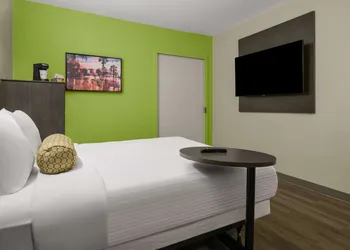 SureStay Hotel by Best Western San Diego Pacific Beach hotel thumbnail 5
