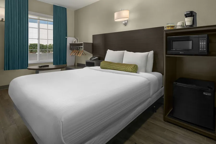 SureStay Hotel by Best Western San Diego Pacific Beach hotel detail image 6