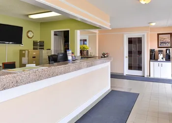 Canadas Best Value Inn Whitecourt hotel thumbnail 2