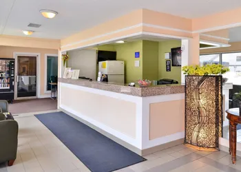 Canadas Best Value Inn Whitecourt hotel thumbnail 3