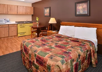 Canadas Best Value Inn Whitecourt hotel thumbnail 4