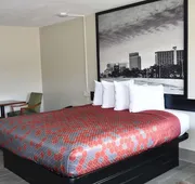 Super 8 by Wyndham Biloxi at the Beach hotel detail image 7