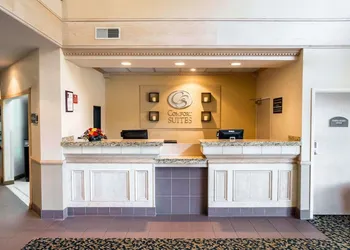 Comfort Suites University Area Notre Dame - South Bend hotel thumbnail 4