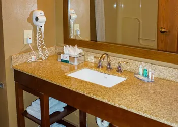 Quality Inn & Suites Georgetown - Seaford hotel thumbnail 8