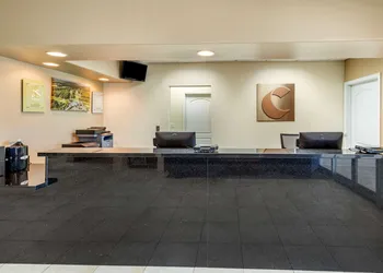 Comfort Inn & Suites Barnesville - Frackville hotel thumbnail 2