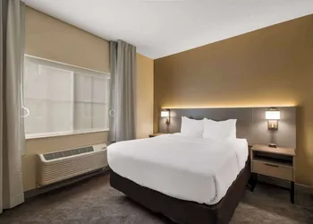 Comfort Inn & Suites Barnesville - Frackville hotel thumbnail 5
