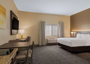 Comfort Inn & Suites Barnesville - Frackville hotel thumbnail 7