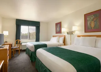 Travelodge by Wyndham Alpine hotel thumbnail 5