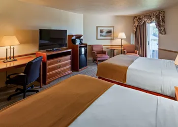Apple Tree Inn, SureStay Collection by Best Western hotel thumbnail 8