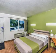 Motel 6 – Colorado Springs, CO – South/Metro Area hotel detail image 3