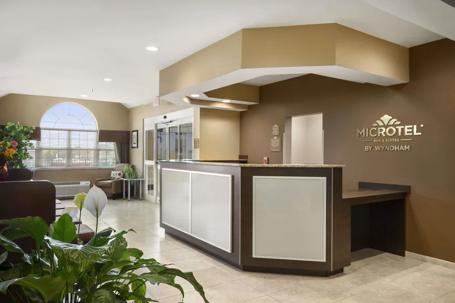 Microtel Inn & Suites by Wyndham Cambridge hotel detail image 2