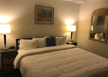 Key Largo Inn hotel thumbnail 2