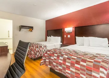 Red Roof Inn Phoenix - Midtown hotel thumbnail 6