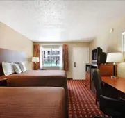 Super 8 by Wyndham Kerrville TX hotel detail image 4