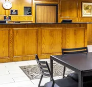 Super 8 by Wyndham League City/Kemah Area hotel detail image 3