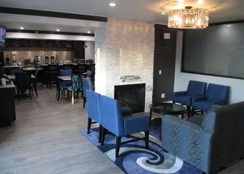 Best Western Plus Diamond Valley Inn hotel thumbnail 3