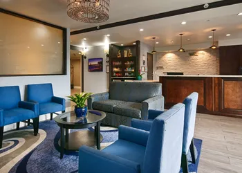 Best Western Plus Diamond Valley Inn hotel thumbnail 4