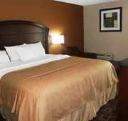 Quality Inn & Suites Arden Hills - Saint Paul North hotel detail image 4