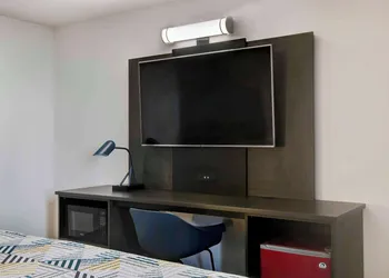 Motel 6 Atlanta, GA - Midtown hotel thumbnail 3