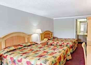 Knights Inn Austell hotel thumbnail 5