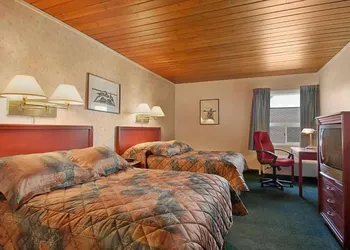 Burntwood Hotel hotel thumbnail 5