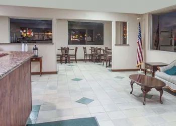 Knights Inn Lebanon hotel thumbnail 2