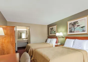 Knights Inn Lebanon hotel thumbnail 5