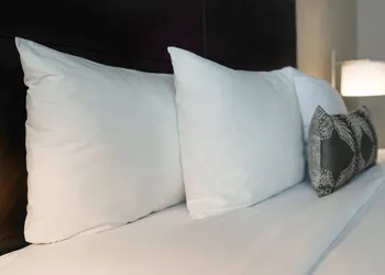 Chase Suites Hotel Brea-Fullerton hotel thumbnail 8