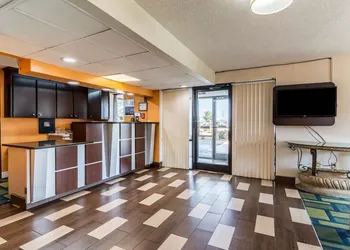 Motel 6 Kenly, NC hotel thumbnail 2