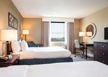 DoubleTree by Hilton Hotel Laurel hotel thumbnail 7