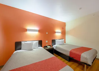 Motel 6 Rhome, TX hotel thumbnail 8