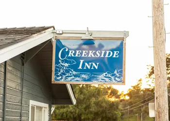 Creekside Inn hotel thumbnail 2