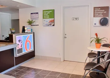 Motel 6 Atascadero, CA hotel thumbnail 3
