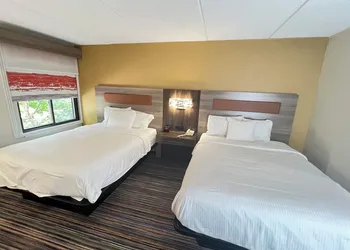 Rodeway Inn Little Falls hotel thumbnail 5