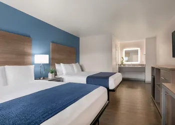 Torch Lite Inn hotel thumbnail 7