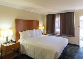 Inn at San Luis Obispo hotel thumbnail 8